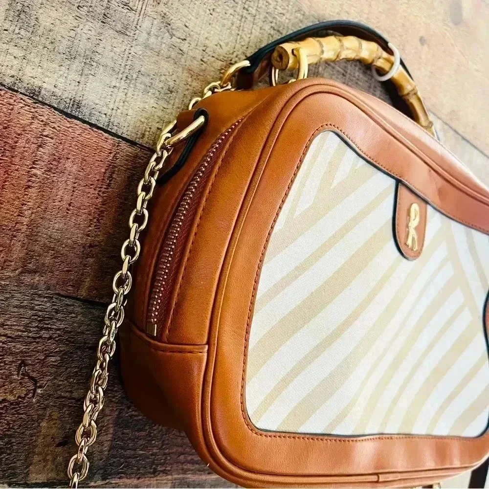 Roberta Di Camerino Italian Leather Camera Case Style With Chain Crossbody Strap